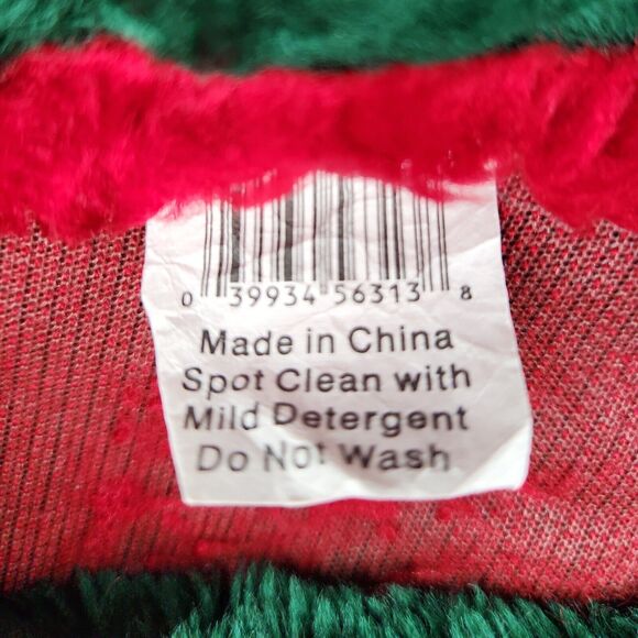 Vintage Christmas Tree Skirt Velvety Red Green Faux Fur Large 48 in 4 Foot Plush - Picture 10 of 11